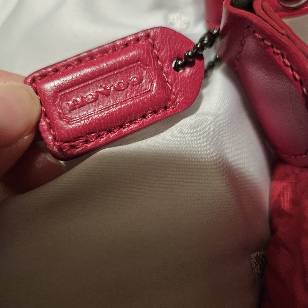 Y2K Coach Pink Quilted Puffer Shoulder Bag - Picture 2 of 9